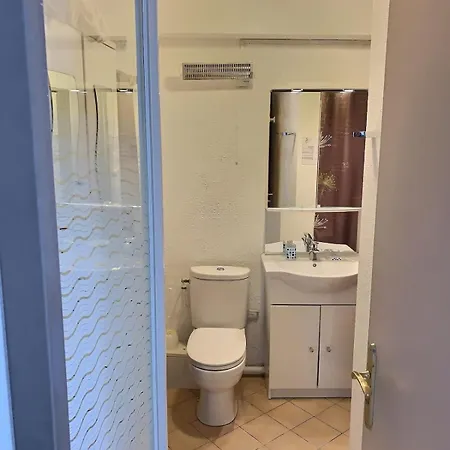 Confortable Avec Vue Et Port דירה *